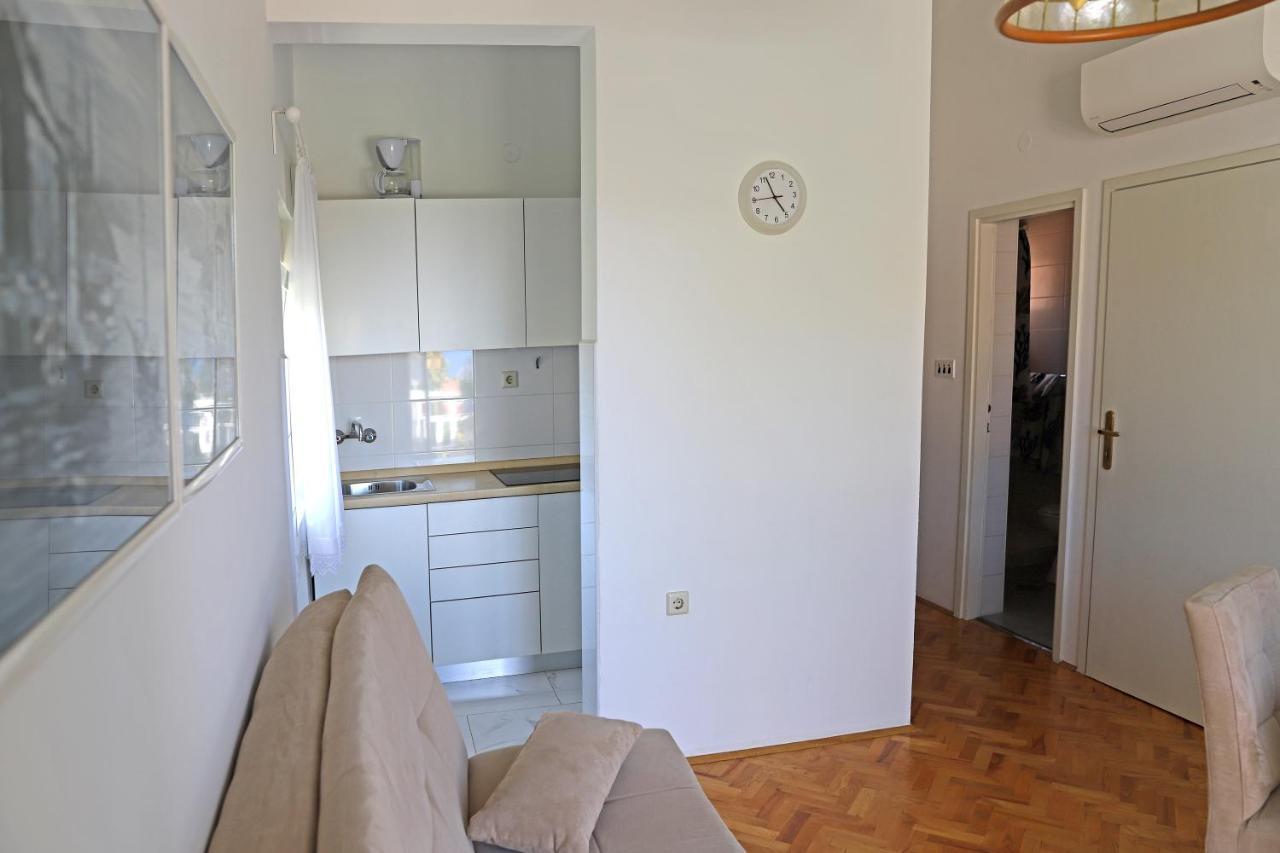 Apartment Hudan Malinska Luaran gambar
