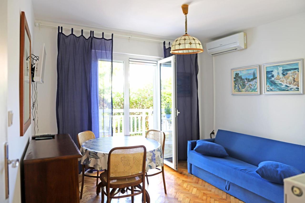 Apartment Hudan Malinska Luaran gambar