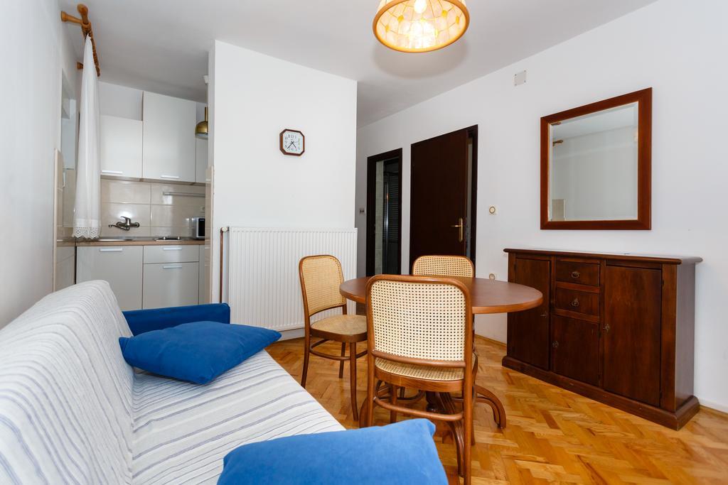 Apartment Hudan Malinska Luaran gambar