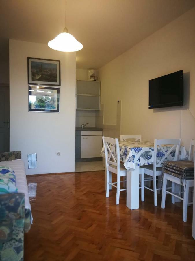 Apartment Hudan Malinska Luaran gambar